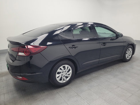 Used 2020 Hyundai Elantra SE w/ Cargo Package (C1) image 10