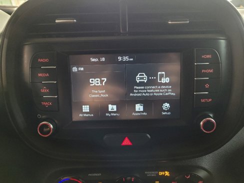 Used 2021 Kia Soul S image 25