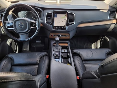 Used 2017 Volvo XC90 T6 Inscription w/ Vision Package image 11