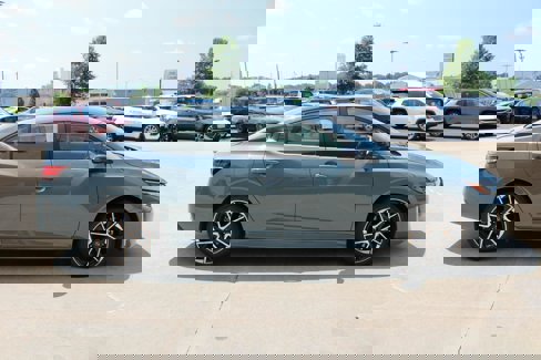 Used 2024 Nissan Sentra SR image 6