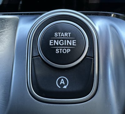 Used 2022 Mercedes-Benz GLB 250 4MATIC image 24