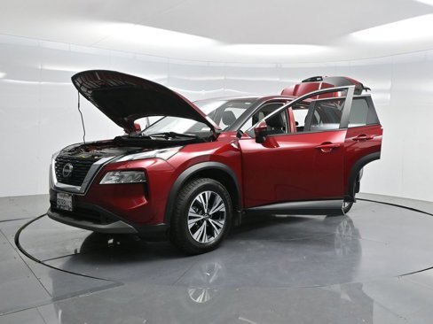 Used 2022 Nissan Rogue SV image 39