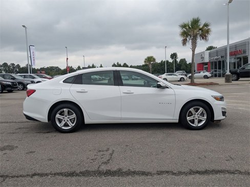 Used 2023 Chevrolet Malibu LS w/ Driver Confidence Package image 2