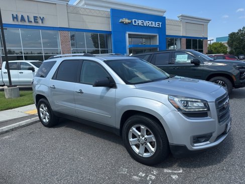 Used 2014 GMC Acadia SLE image 3