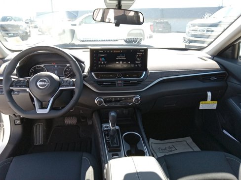 New 2024 Nissan Altima 2.5 SV w/ SV Premium Package image 24
