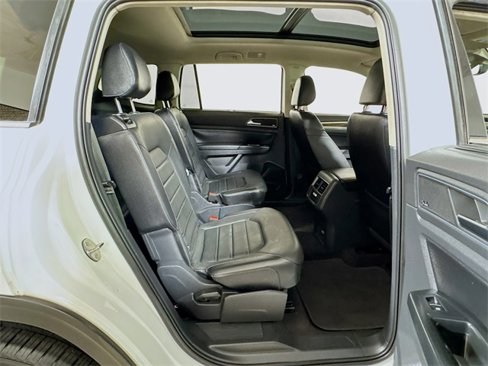 Used 2019 Volkswagen Atlas SEL Premium image 28