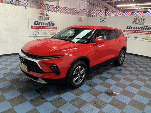 Used 2023 Chevrolet Blazer LT image 1