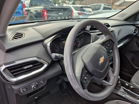 Used 2023 Chevrolet TrailBlazer LT image 10