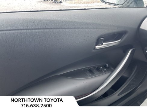 New 2025 Toyota Corolla SE image 17