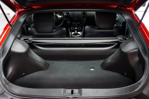 Used 2010 Nissan 370Z Touring image 42