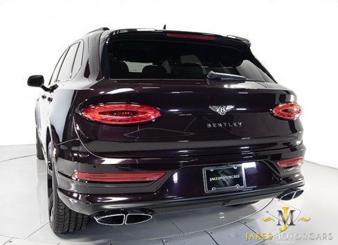 Used 2022 Bentley Bentayga image 8