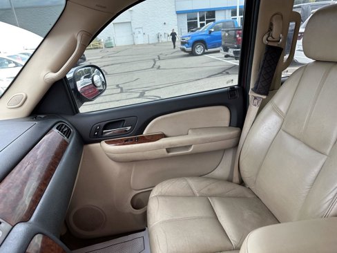 Used 2008 Chevrolet Avalanche LTZ image 32