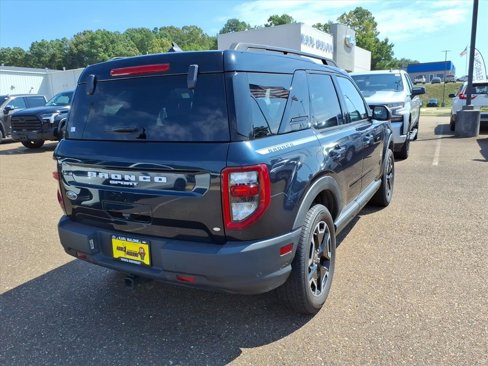 Used 2021 Ford Bronco Sport Outer Banks image 3