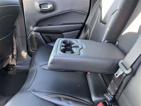 Used 2019 Jeep Compass Limited image 13