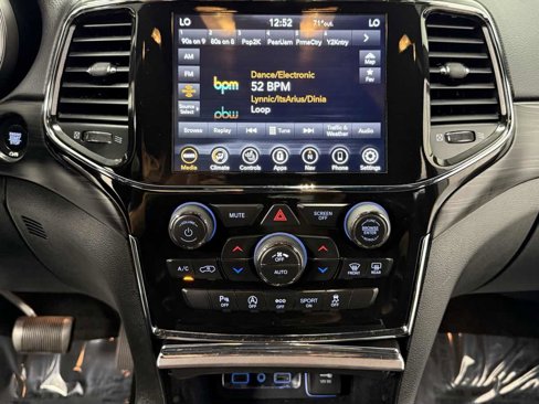 Used 2021 Jeep Grand Cherokee Freedom Edition image 23