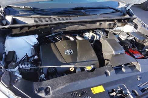 Used 2017 Toyota Highlander FWD V6 image 13
