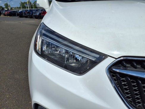 Used 2019 Buick Encore Preferred w/ Safety Package image 10