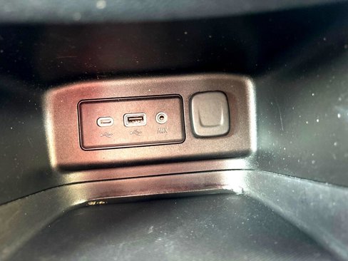 Used 2022 Chevrolet Equinox LT image 27