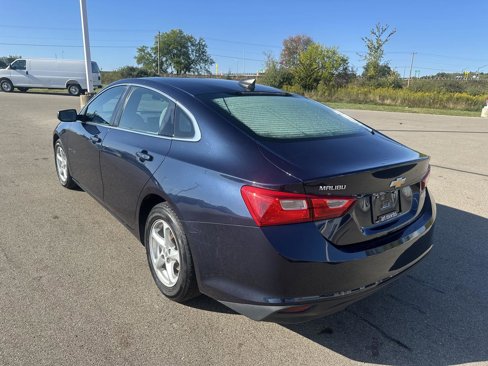Used 2017 Chevrolet Malibu LS image 3