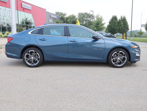 Used 2024 Chevrolet Malibu LT image 11