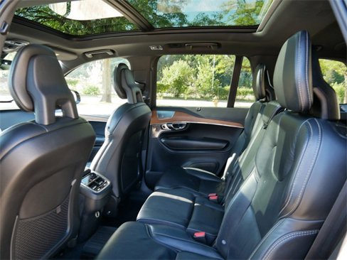 Used 2018 Volvo XC90 T6 Inscription w/ Convenience Package image 9