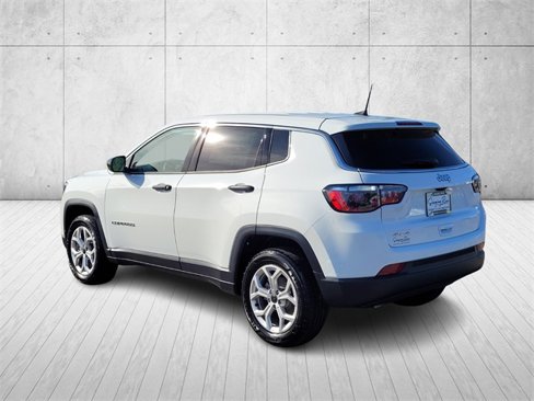 New 2025 Jeep Compass Sport image 5