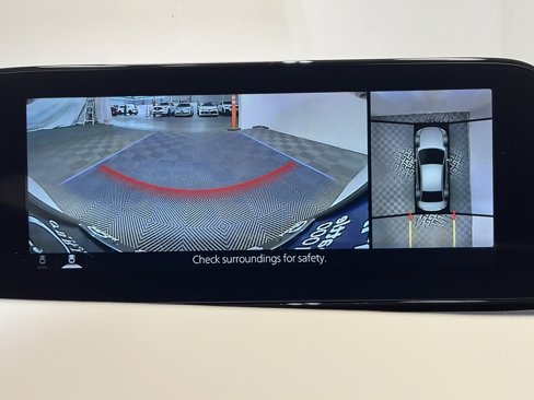 Used 2022 MAZDA MAZDA3 s image 8