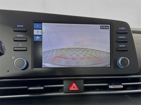 New 2025 Hyundai Elantra SE image 13