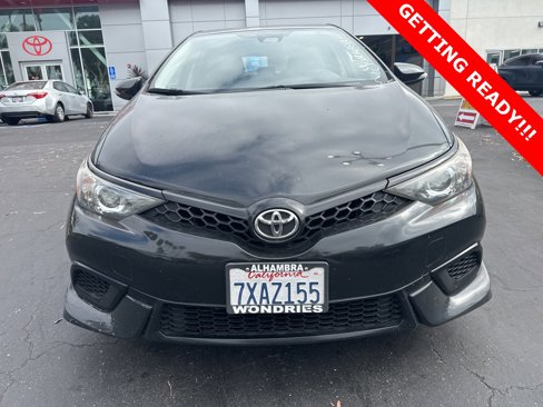 Used 2017 Toyota Corolla iM image 8