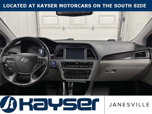 Used 2015 Hyundai Sonata Limited w/ Option Group 05 image 18
