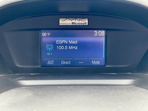 Used 2015 Ford Escape SE image 25