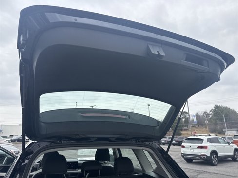 New 2025 Volkswagen Taos S image 39