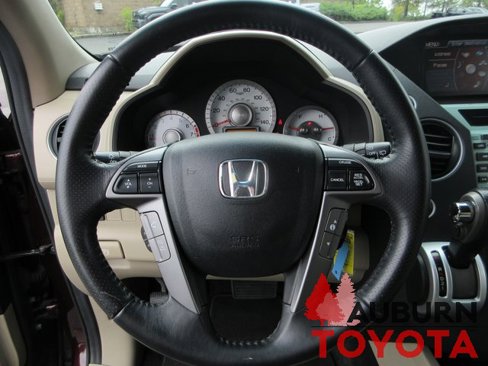 Used 2011 Honda Pilot Touring image 16