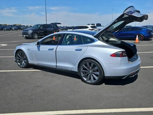 Used 2012 Tesla Model S Signature Performance image 2
