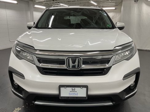 Certified 2020 Honda Pilot Touring image 3