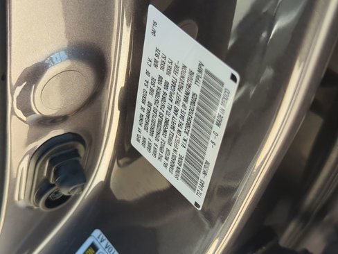 Used 2016 Honda CR-V LX image 22