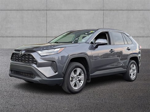 Used 2024 Toyota RAV4 XLE image 1