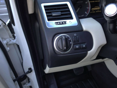 Used 2012 Land Rover Range Rover Sport Supercharged image 38
