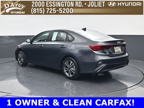 Used 2023 Kia Forte LXS image 7