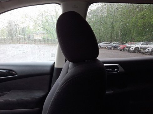 Used 2014 Nissan Pathfinder SV image 17