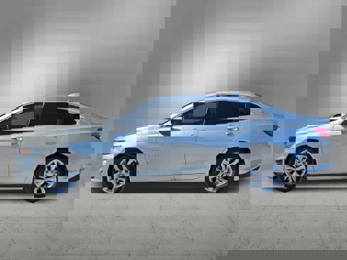 Used 2019 Chevrolet Malibu LT image 2