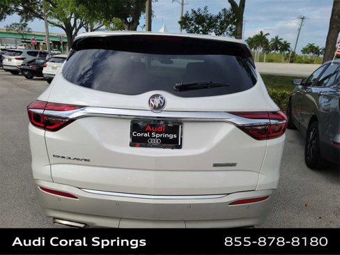 Used 2020 Buick Enclave Essence image 5