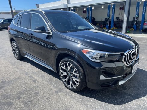 Certified 2022 BMW X1 sDrive28i w/ Convenience Package image 1