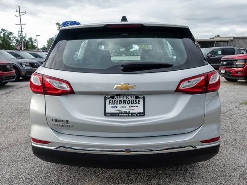 Used 2018 Chevrolet Equinox LS image 13