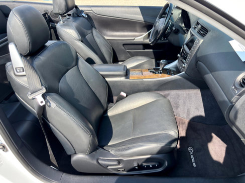 Used 2010 Lexus IS 250C image 25