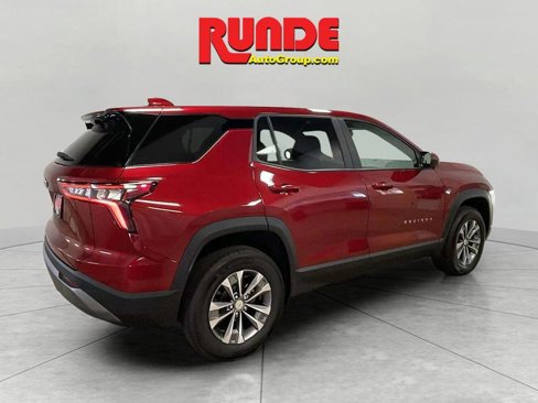 Used 2025 Chevrolet Equinox LT w/ Safety and Technology Package image 5