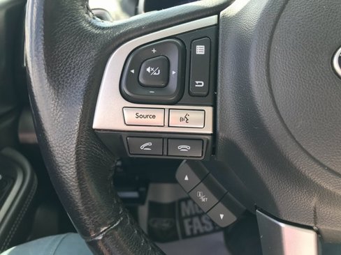 Used 2017 Subaru Outback 2.5i Limited image 9