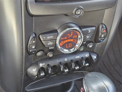 Used 2016 MINI Cooper Countryman S image 35