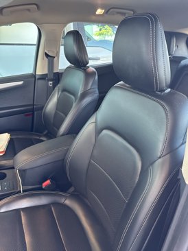 Used 2020 Ford Escape SEL image 2