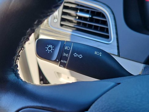 Used 2017 Hyundai Sonata Limited image 26